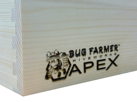 Bug Farmer™ Hiveworks APEX 10 Frame Deep Super