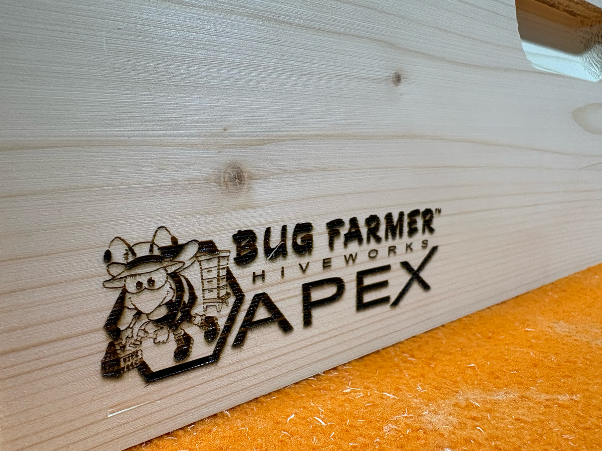 Bug Farmer™ Hiveworks APEX 10 Frame Medium Super