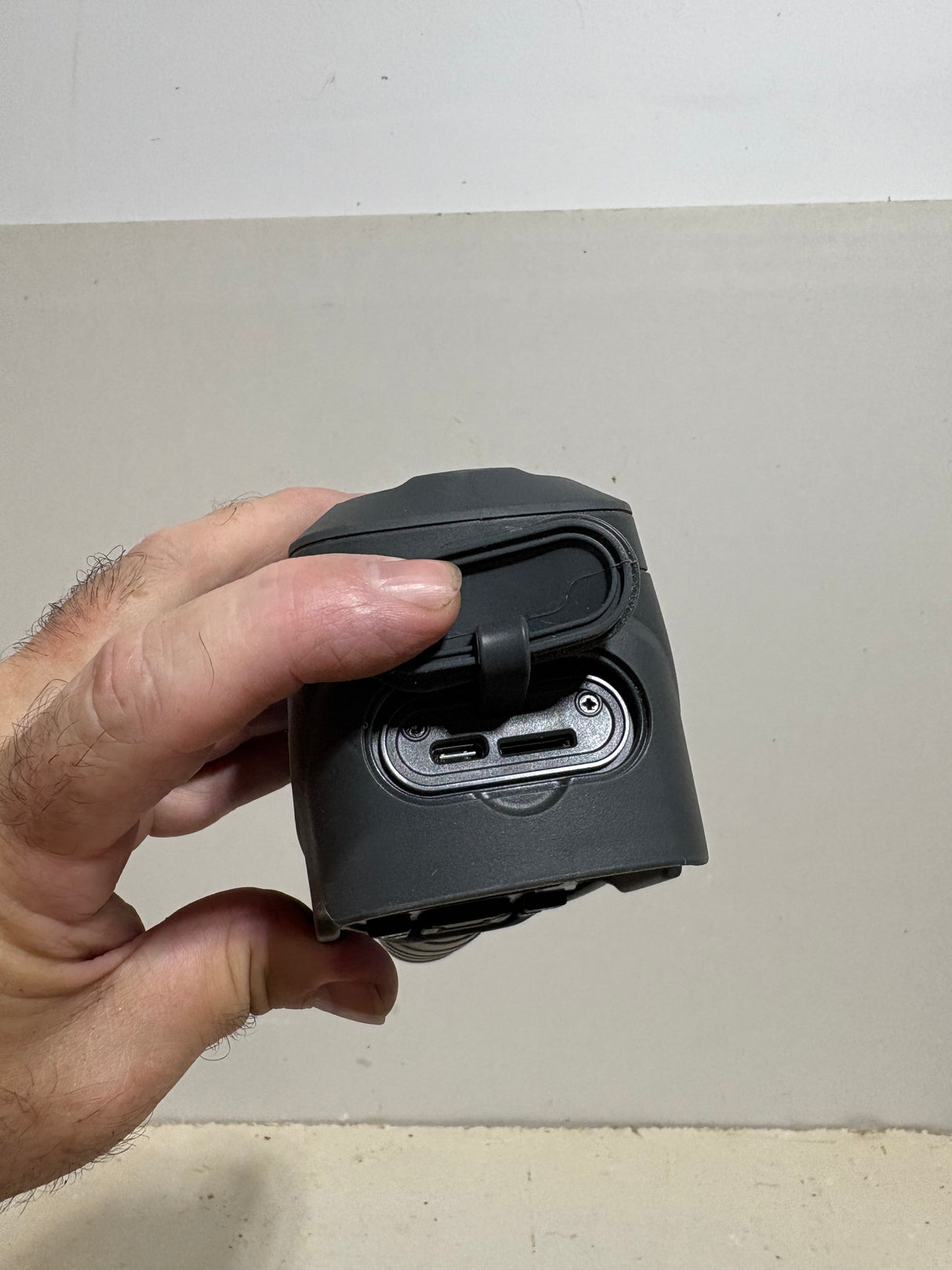 (Very Lightly Used | Like New).  TOPDON TC004 Mini Handheld Thermal Imaging Camera