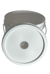 Bug Farmer™ 2 Gallon Bucket Feeder